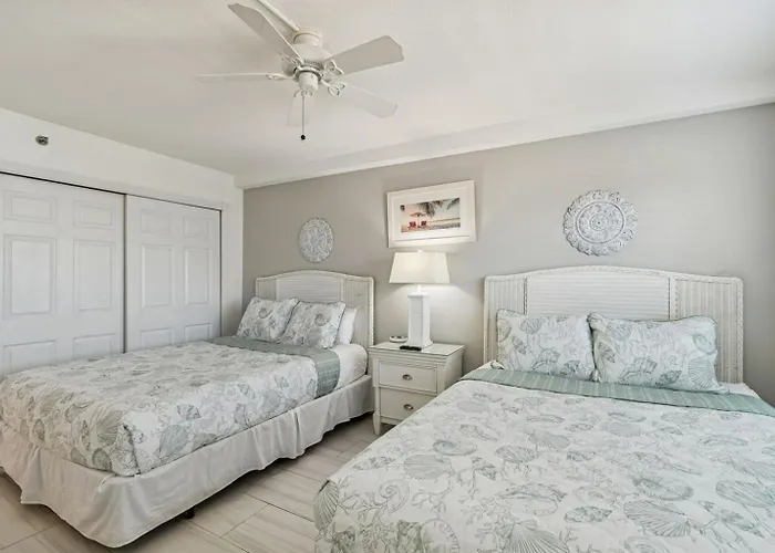 Oceanfront Escape At Castle Apartamento *