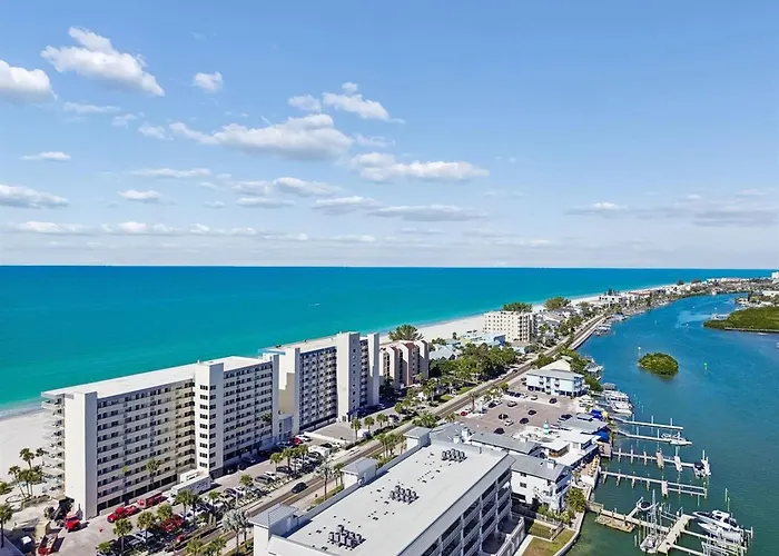 Oceanfront Escape At Castle Apartamento *